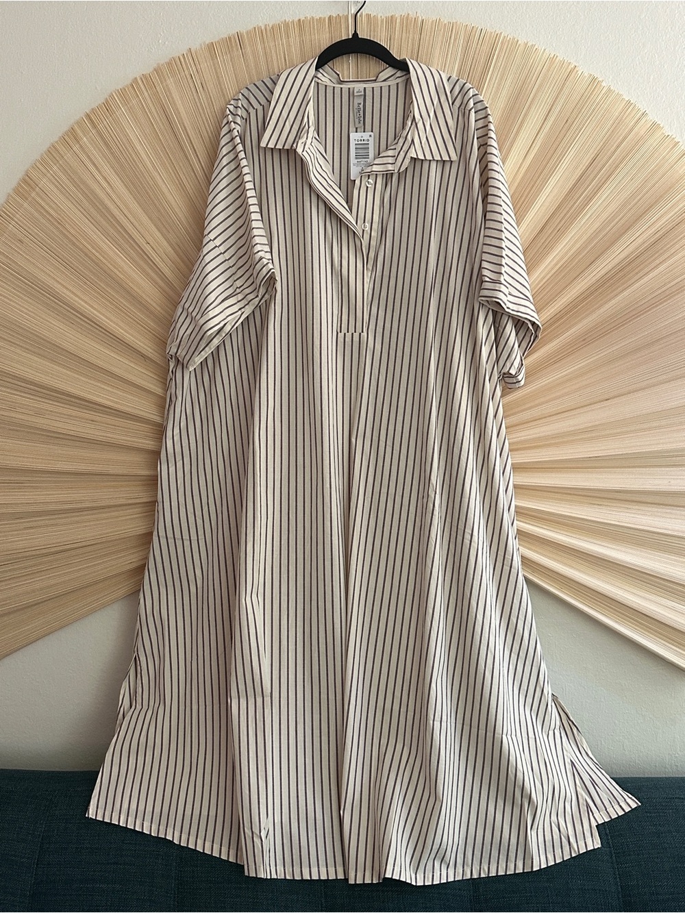 Belle Isle midi popover dolman dress - Picture 5 of 8